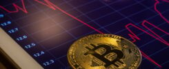 Bitcoin Slides as Macro Uncertainty and AI Weakness Fuel Risk-Off Sentiment