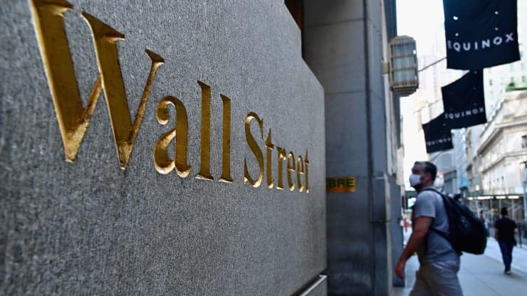Crypto Stocks Lose Steam After 500% Surge