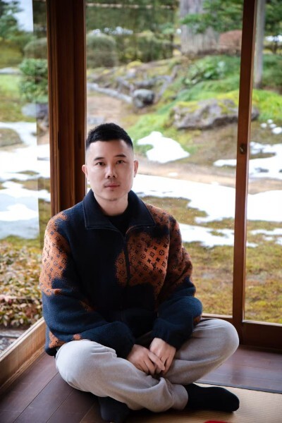 A young investors inevitable path From blockchain to AI and biotech