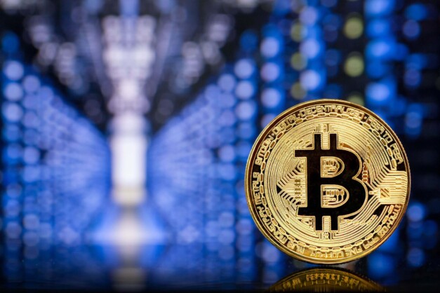 Bitcoin Miner CleanSpark Stock Rises 13% After AI Data Center Plans Revealed