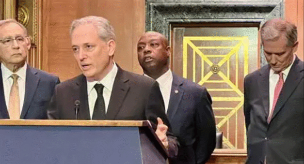 Trump's AI and Crypto Czar David Sacks Faces Intensified Conflict of Interest Scrutiny